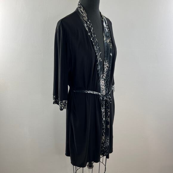 JOSIE Natori Black Robe Leopard Print Open Front Tie Waist Long Sleeve Size L - Picture 4 of 9